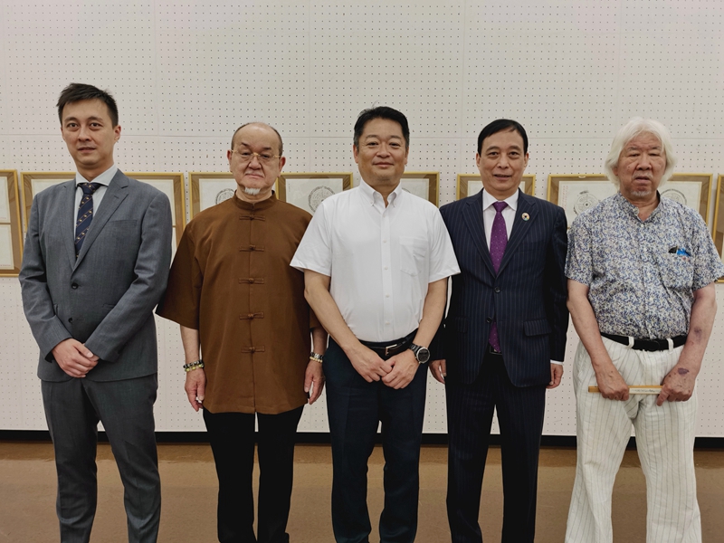 山梨县知事合影